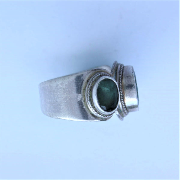 emerald ring